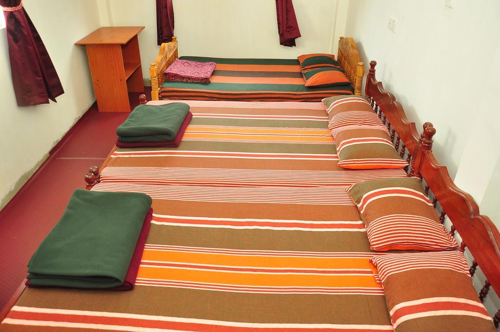 Akiko Rest Hotel Nuwara Eliya Exterior photo